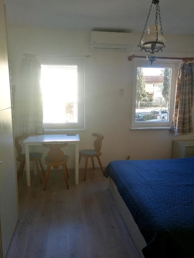 Rooms Izola Bagian luar foto